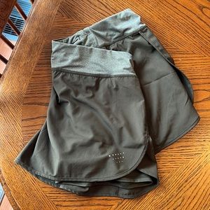 Athletic shorts